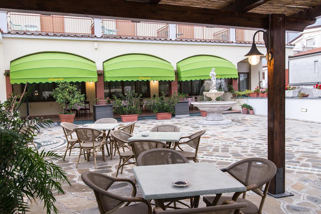 Reginella Hotel 3*